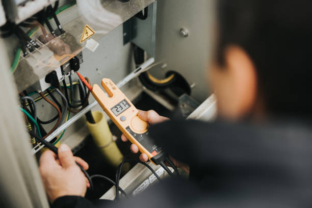 Best Circuit Breaker Repair  in Pine Hills, FL